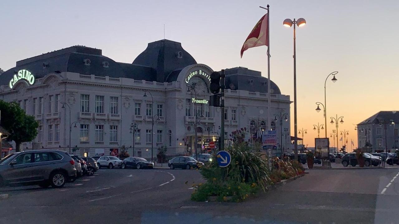 La Digue 45 Rue Des Lais De Mer Bénerville-sur-Mer Esterno foto